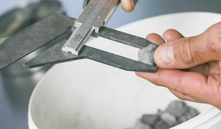 Qualitätskontrolle von Ersatzbaustoffe im Rahmen der Güteüberwachung
